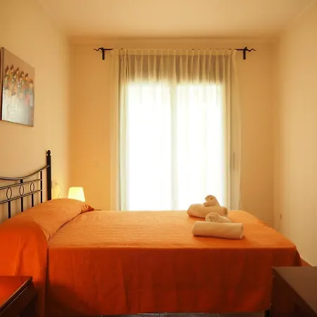 Ninfa Con Balcon Ideal Familias Con Vistas Al Mar *