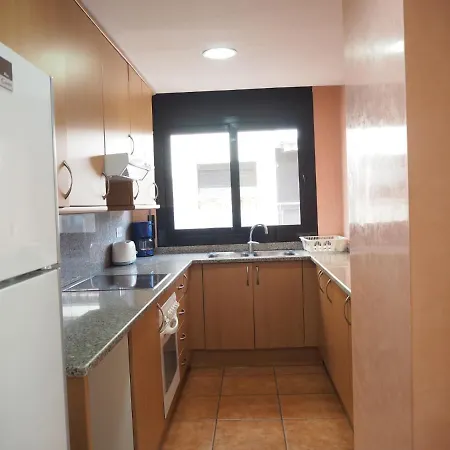 Ninfa Con Balcon Ideal Familias Con Vistas Al Mar *